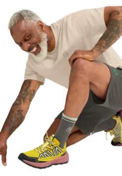 CELEBRATE THE PAW SHORTS M