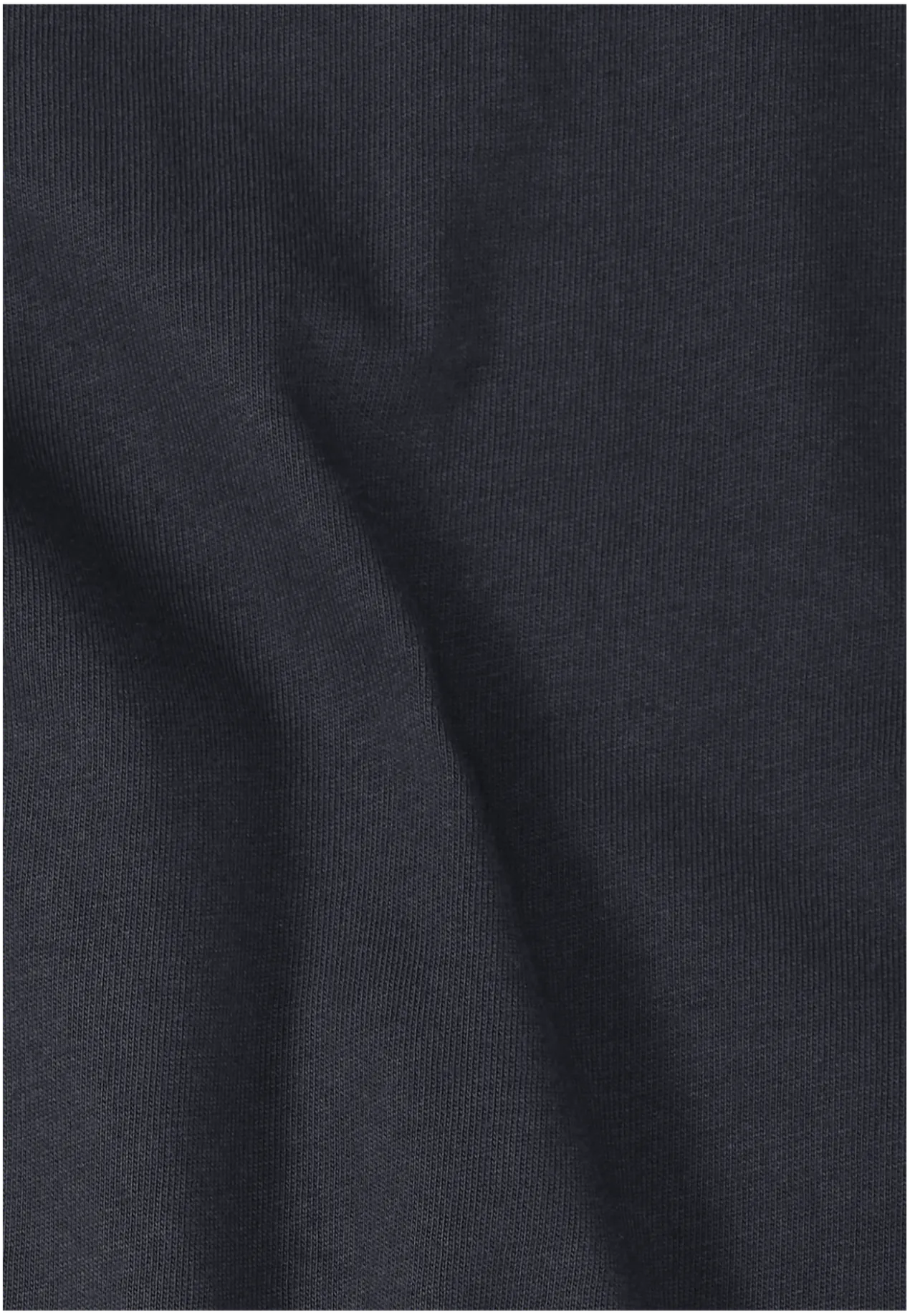 ESSENTIAL T M