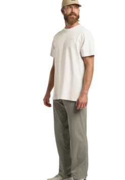 ESSENTIAL T M