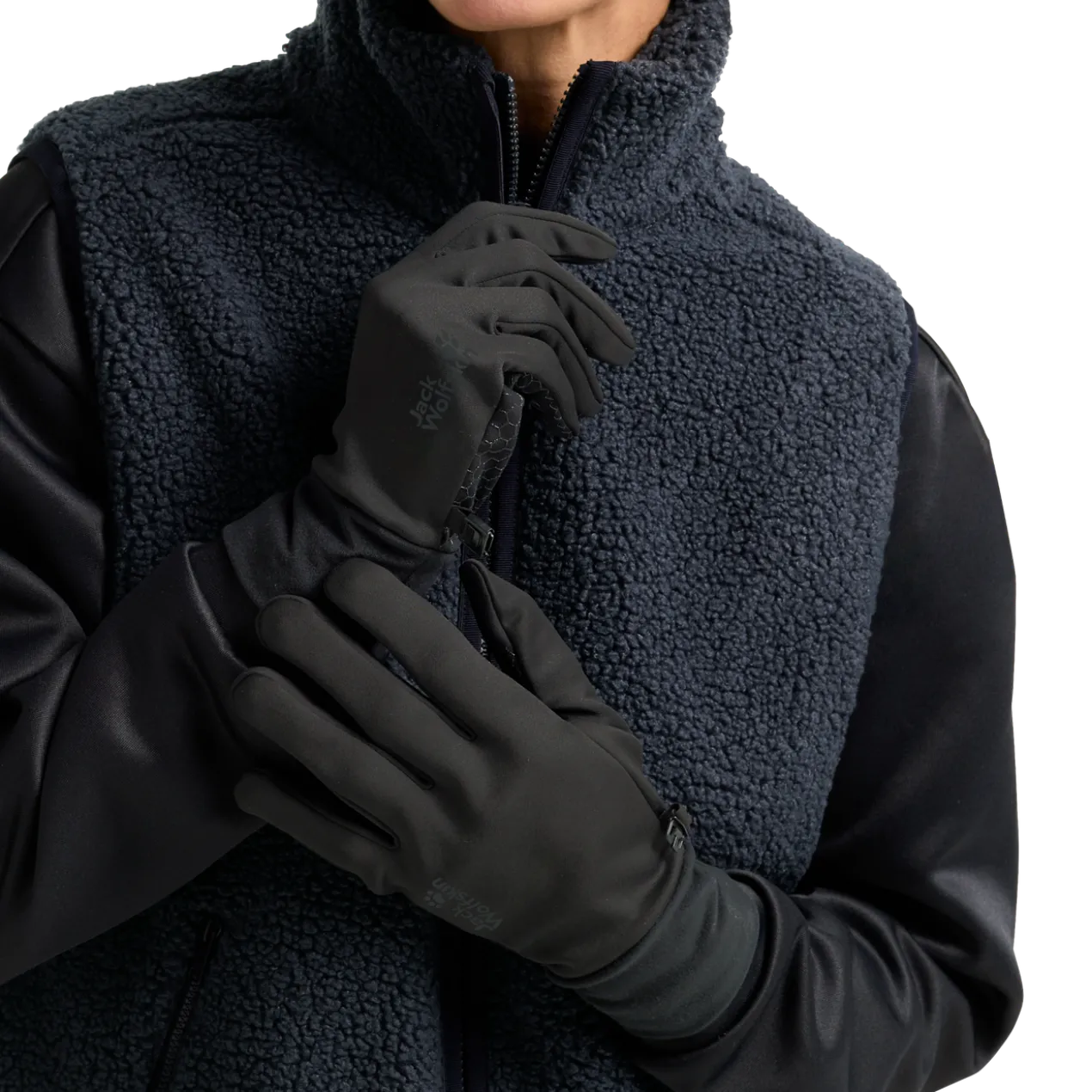 EXTENSIVE GLOVE