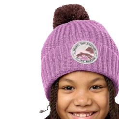 POMPOM BADGE BEANIE K