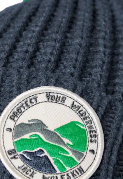 POMPOM BADGE BEANIE K