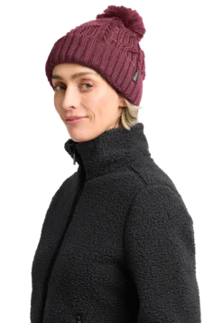 POMPOM BEANIE