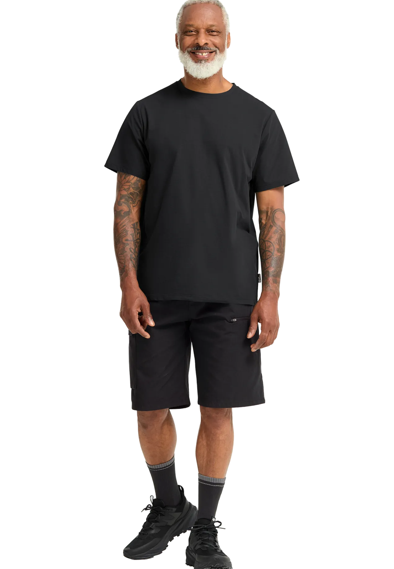 TRAVEL T M