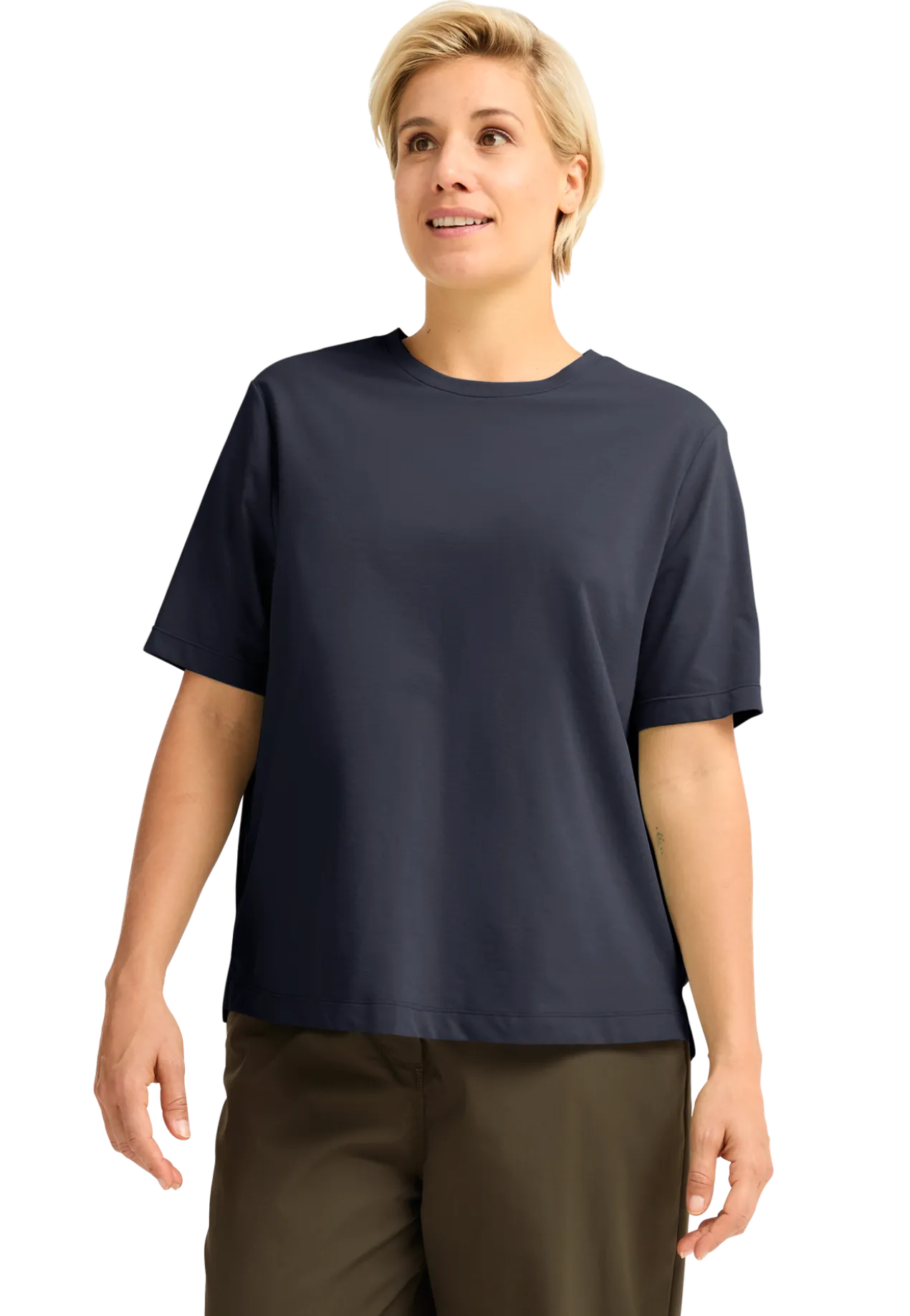 TRAVEL T W