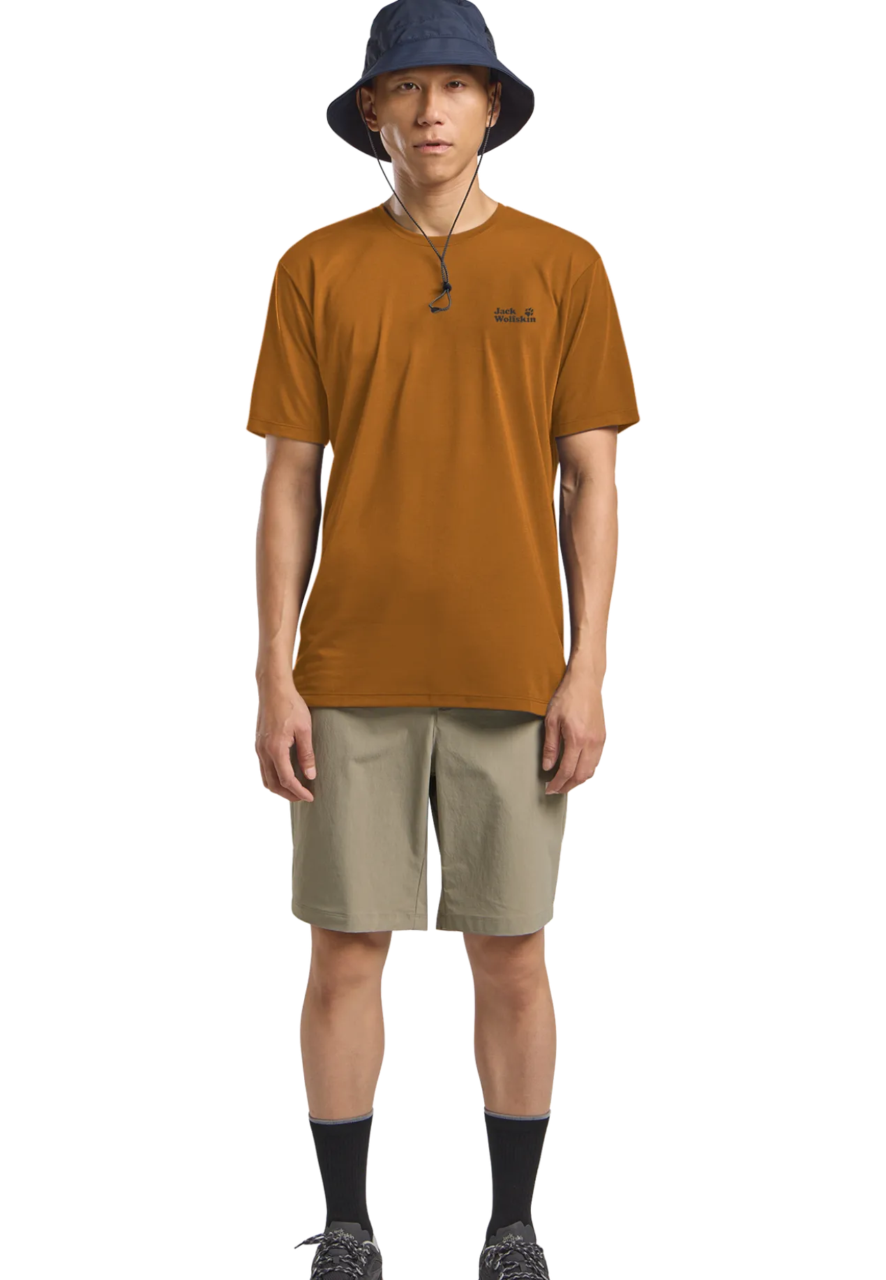 VONNAN GRAPHIC T M